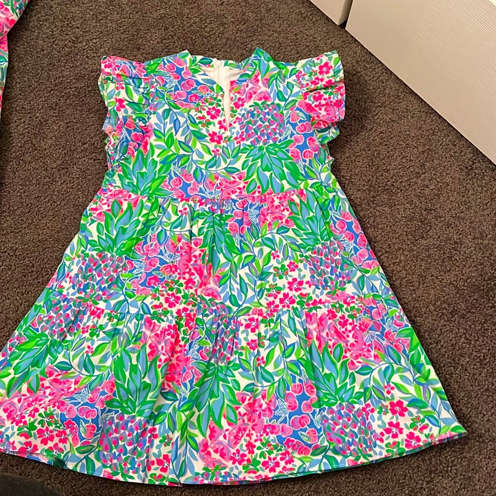 Girls Lilly Pulitzer dress. Worn once and in excellent condition
